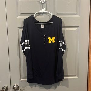 Slub burnout Pink Michigan long sleeve navy blue top shirt. generous size large.